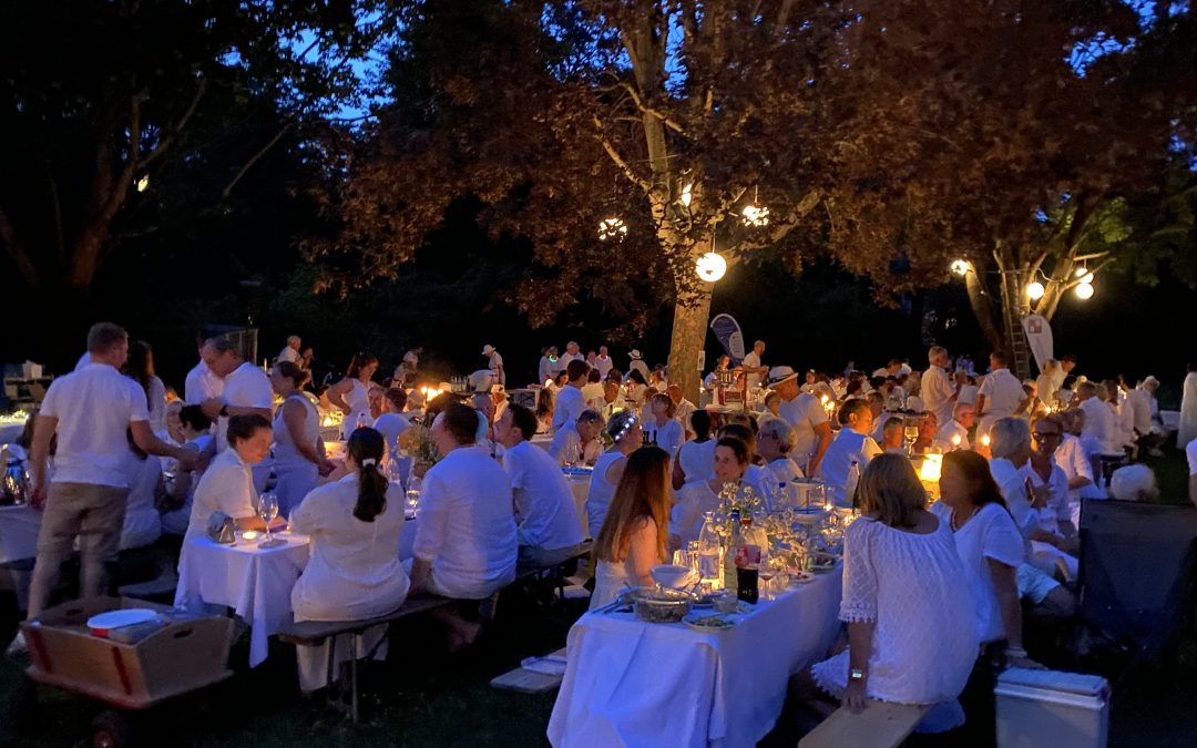 Bürgerstiftung unterstützt Dîner en blanc
