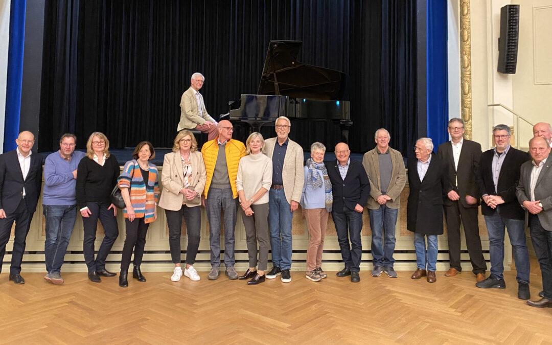 Bürgerstiftung unterstützt Reparatur des Steinway-Flügels