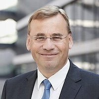 Göckeler, Dr. Stephan